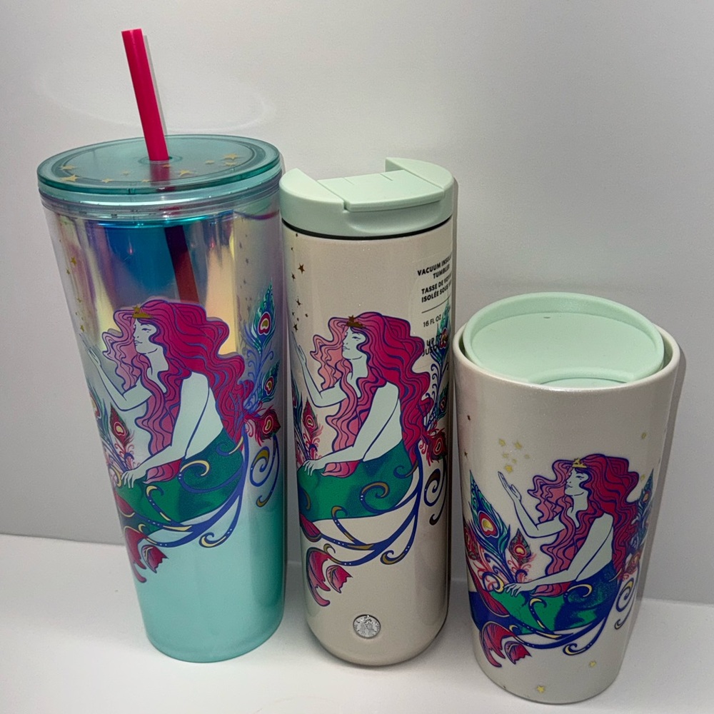 NEW Starbucks 2024 Holiday Iridescent Holographic Siren Shell Star Tumblers Set